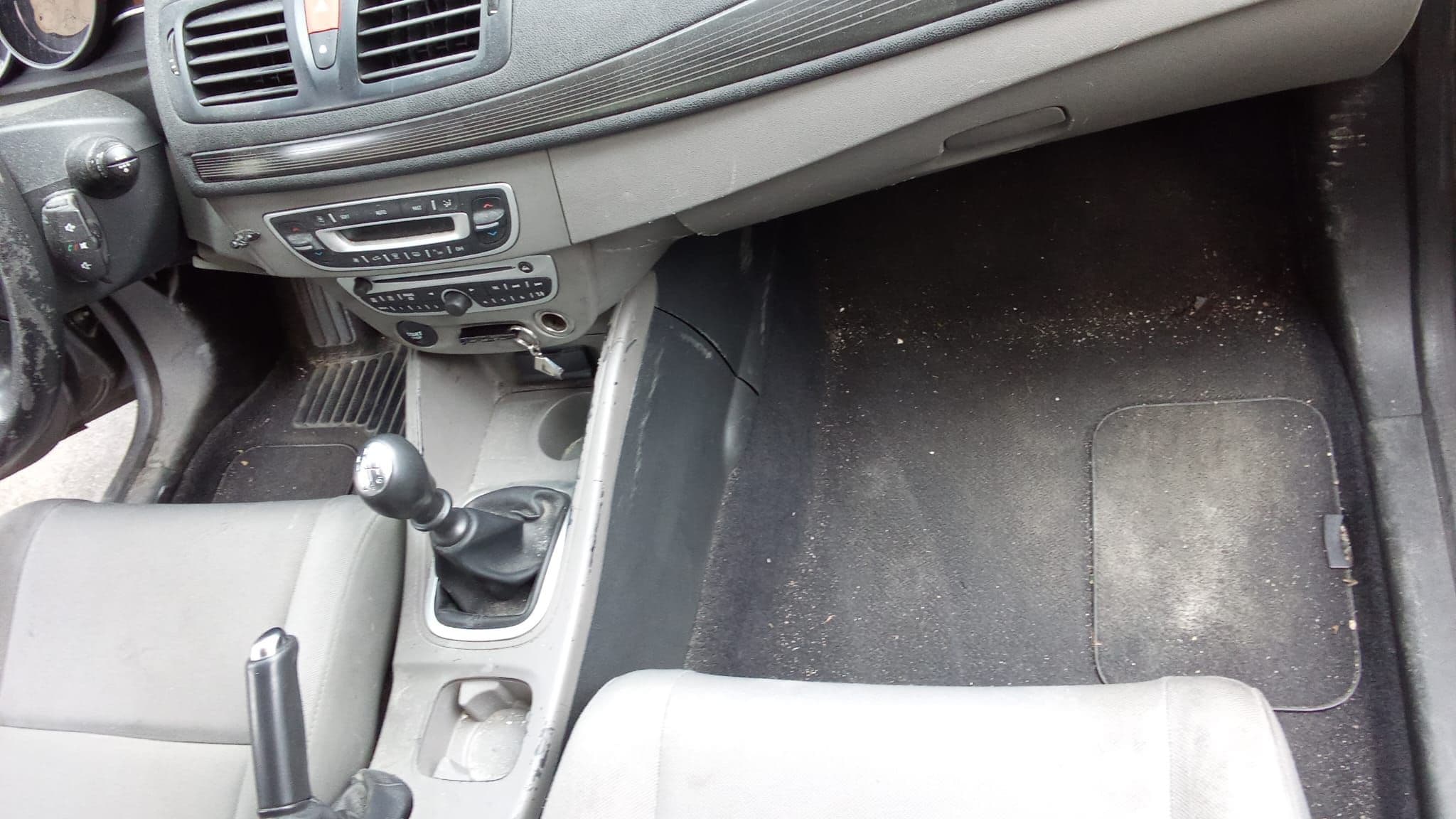 Nettoyage voiture 2 - Avant 2
